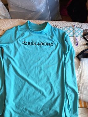 Billabong Turquoise Long Sleeve Rash Guard Spf 50 Swim Top